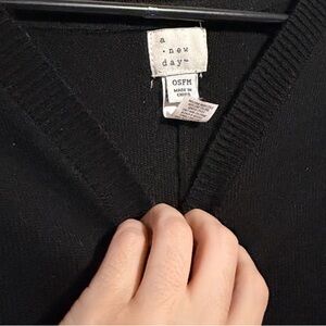 A New Day Men's V-Neck Black Sweater